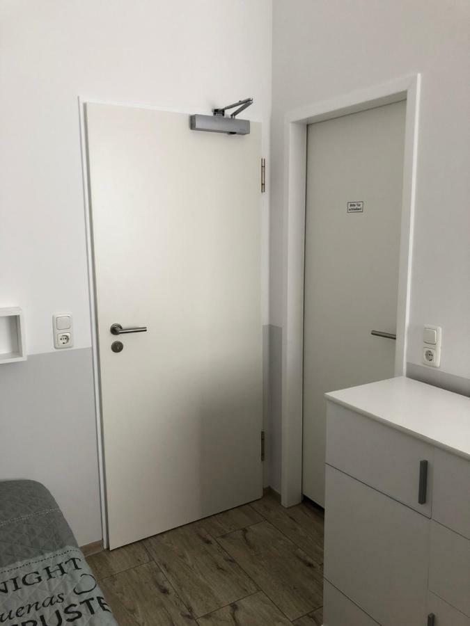 Hückelhoven Fremdenzimmer Sas מראה חיצוני תמונה