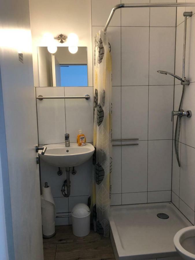 Hückelhoven Fremdenzimmer Sas מראה חיצוני תמונה